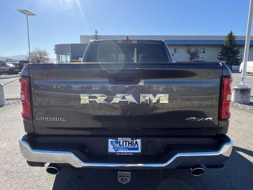 Granite Crystal Clearcoat Metallic 2026 RAM 1500 Big Horn