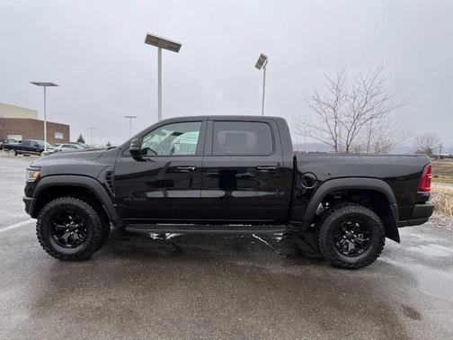 Diamond Black 2026 RAM 1500 RHO