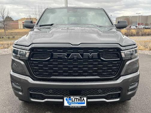 Granite Crystal Clearcoat Metallic 2026 RAM 1500 Express