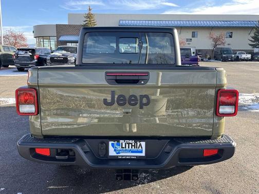 2026 Jeep Gladiator Sport