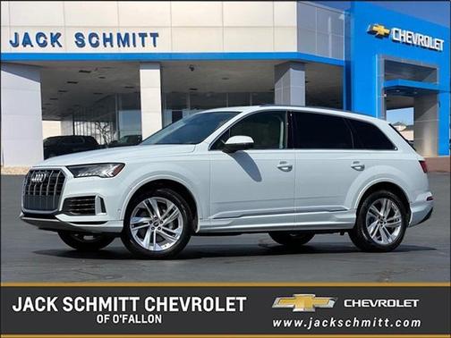 2024 Audi Q7 55 Premium Plus
