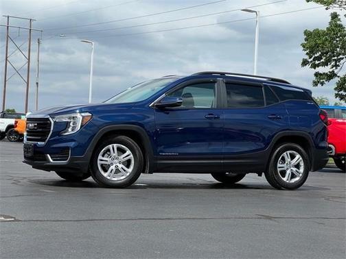 2022 GMC Terrain SLE