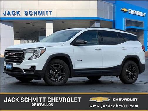 2024 GMC Terrain AT4