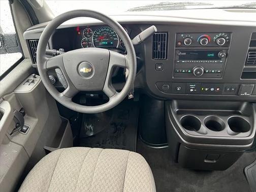 2024 Chevrolet Express 3500 LT