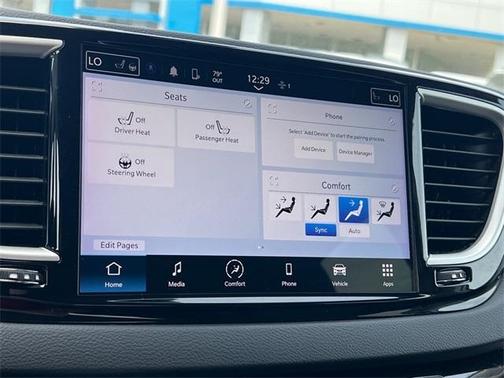 2023 Chrysler Pacifica Touring-L
