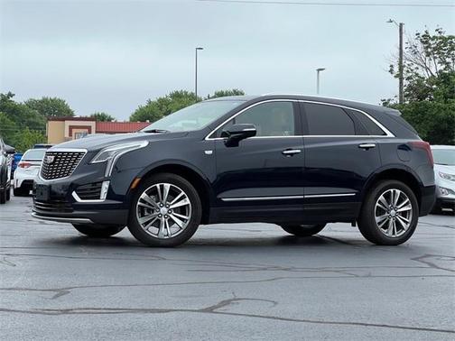 2021 Cadillac XT5 Premium Luxury