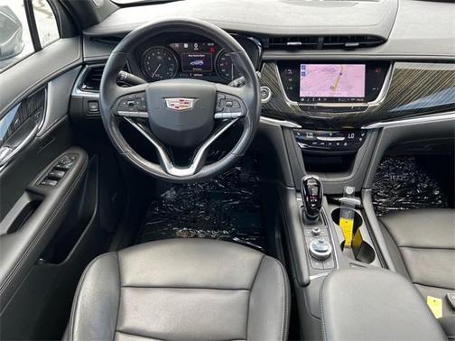 2022 Cadillac XT6 Premium Luxury AWD
