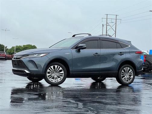 2021 Toyota Venza XLE