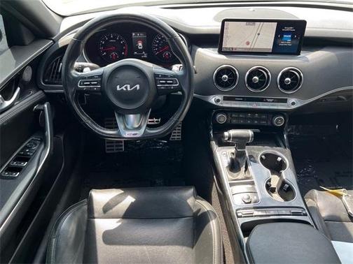 2022 Kia Stinger GT-Line