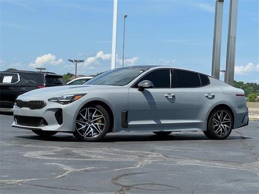 2022 Kia Stinger GT-Line