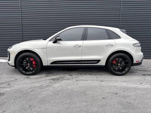 2024 Porsche Macan GTS