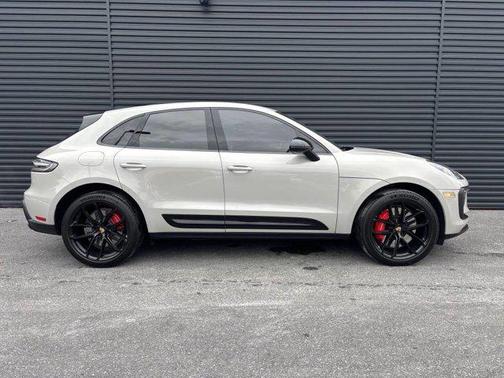 2024 Porsche Macan GTS
