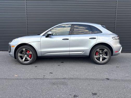 2026 Porsche Macan S