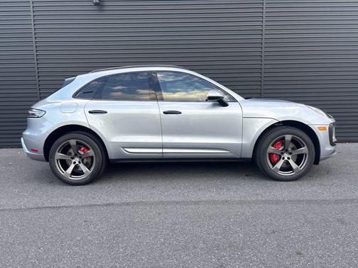 2026 Porsche Macan S