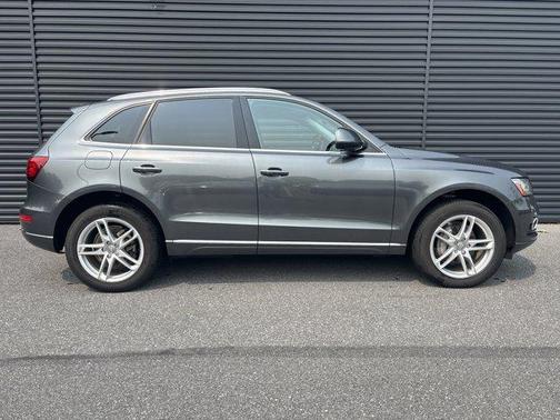 2016 Audi Q5 2.0T Premium Plus