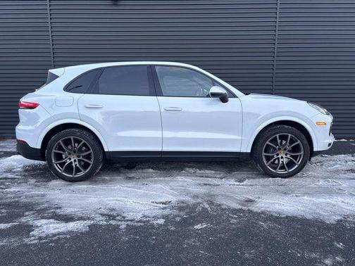 2019 Porsche Cayenne Cayenne