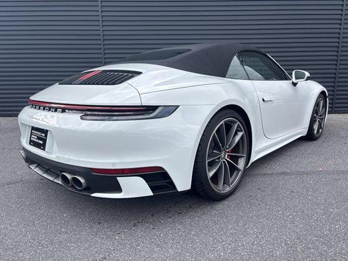 2020 Porsche 911 Carrera S