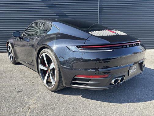 2020 Porsche 911 Carrera 4S