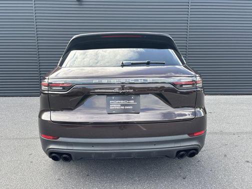 2022 Porsche Cayenne Platinum Edition