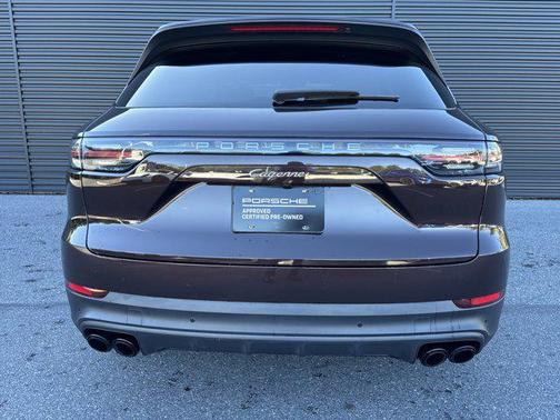 2022 Porsche Cayenne Platinum Edition