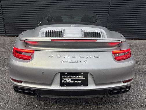 2019 Porsche 911 Turbo S