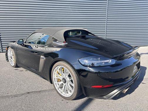 2025 Porsche 718 Spyder RS
