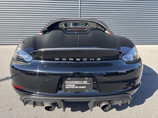 2025 Porsche 718 Spyder RS