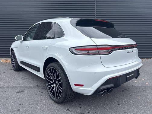 2026 Porsche Macan S