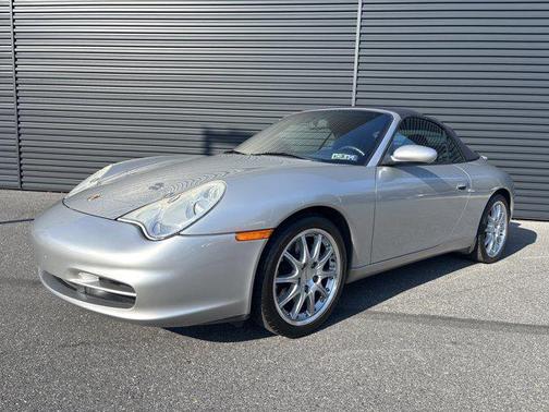 2002 Porsche 911 Carrera 4