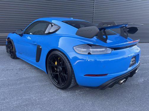 2024 Porsche 718 Cayman GT4 RS