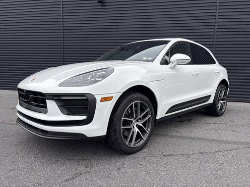 2025 Porsche Macan 