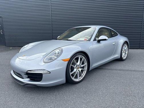 2015 Porsche 911 Carrera