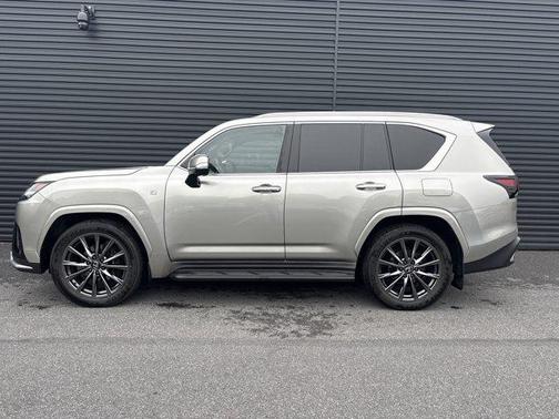 2024 Lexus LX 600 Base