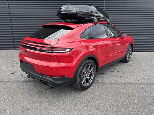 2025 Porsche Cayenne S