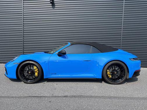 2022 Porsche 911 Carrera GTS