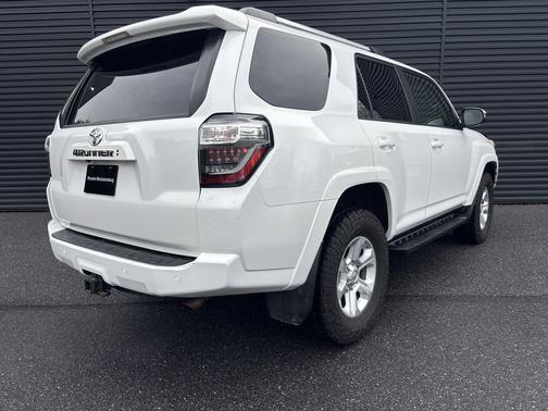 Super White 2020 Toyota 4Runner SR5 Premium
