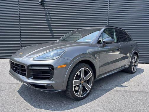 2022 Porsche Cayenne GTS