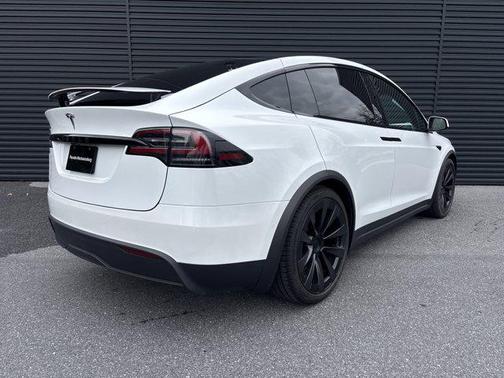 2022 Tesla Model X Dual Motor All-Wheel Drive