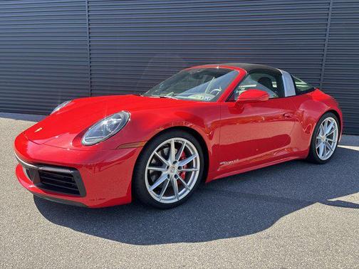 2024 Porsche 911 Targa 4S
