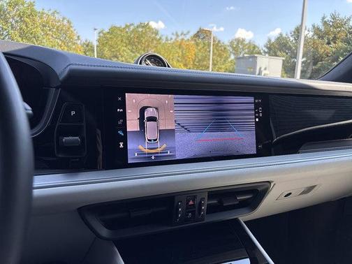 2025 Porsche Cayenne GTS