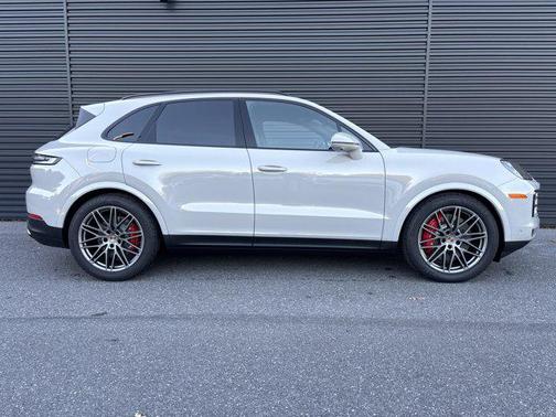 2026 Porsche Cayenne S