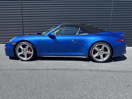 2016 Porsche 911 Carrera 4S Cabriolet