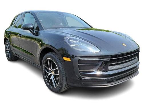 2022 Porsche Macan Base