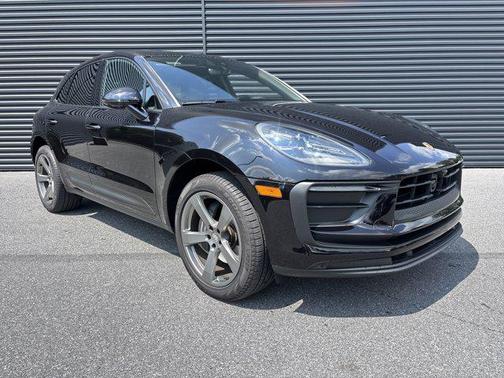 2024 Porsche Macan AWD