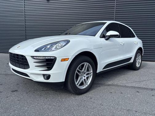 2018 Porsche Macan