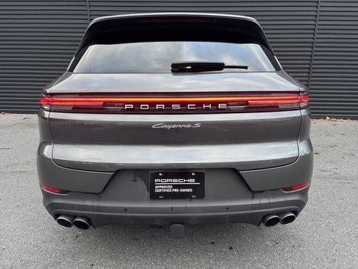 2025 Porsche Cayenne S