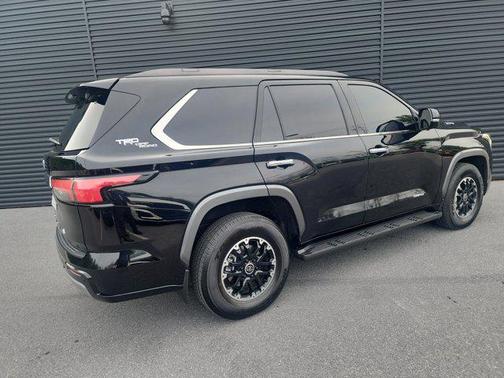 2023 Toyota Sequoia Limited