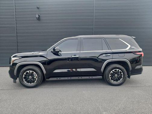 2023 Toyota Sequoia Limited