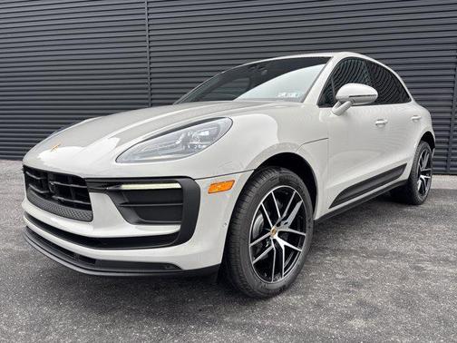 2026 Porsche Macan 
