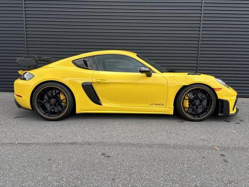 2023 Porsche 718 Cayman GT4 RS